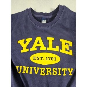Yale University Crewneck Sweatshirt Navy Blue Yellow Graphic XS RN154402